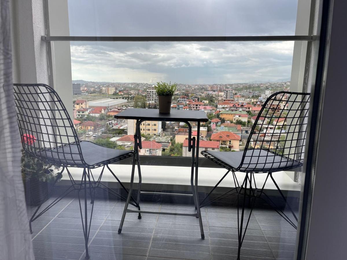 Comfy Nest Apartment- Free Parking Tiranë Luaran gambar